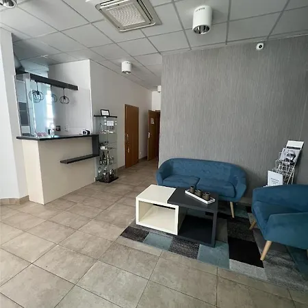 Sareza Hotel
