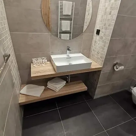 Hotel Sareza