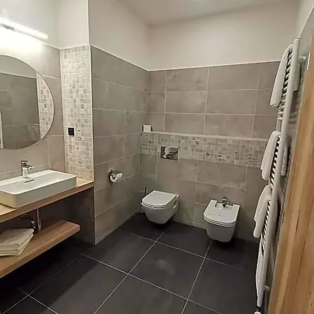 Sareza Hotel