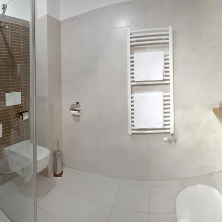 Hotel Sareza